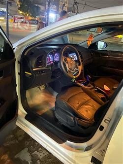 هیۆندای ئەلەنترا